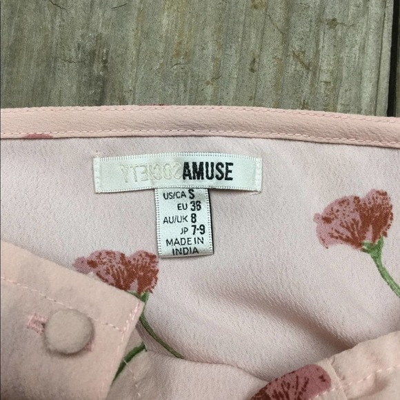 ✨AMUSE SOCIETY✨ // ROSALINA TOP - Picture 7 of 7